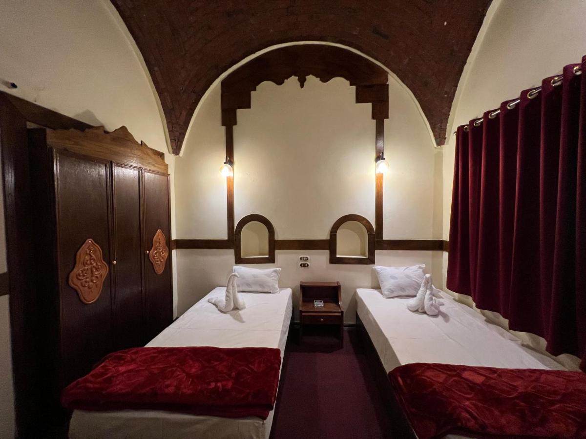 Elphardous Oasis Hotel ルクソール エクステリア 写真