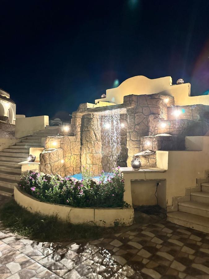 Elphardous Oasis Hotel ルクソール エクステリア 写真